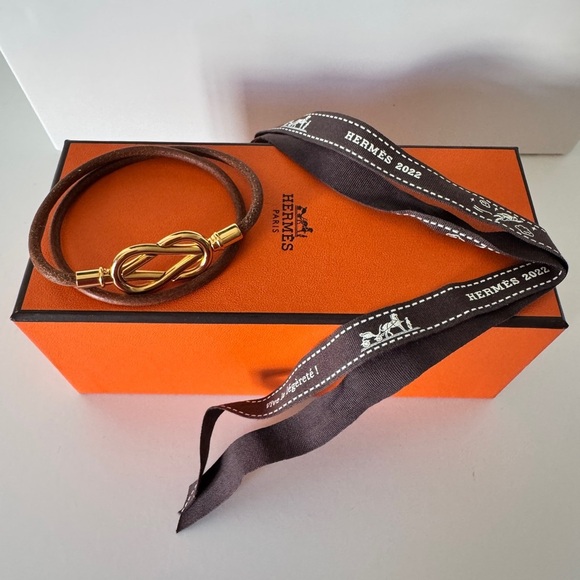 Hermes 2-row Atame GD Leather Bracelet - Picture 2 of 15